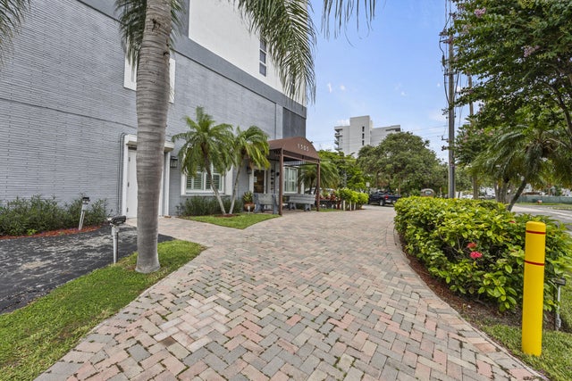 3 of 64 - 1505 N Riverside Drive #1002, Pompano Beach, FL