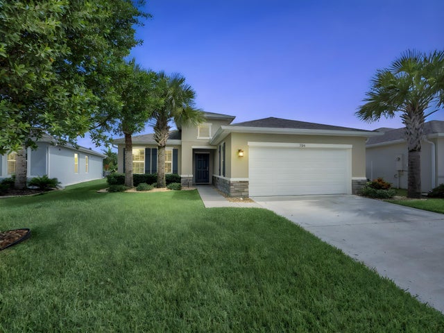 1 of 26 - 3526 Carriage Pointe Circle, Fort Pierce, FL