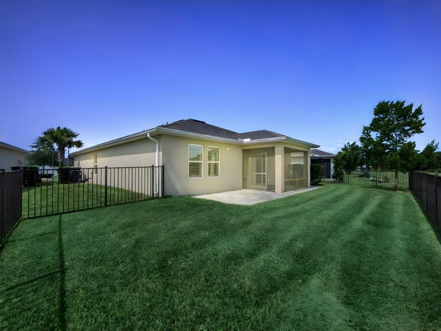 2 of 26 - 3526 Carriage Pointe Circle, Fort Pierce, FL