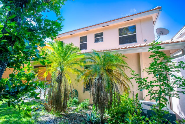 4 of 25 - 6036 Adriatic Way, West Palm Beach, FL