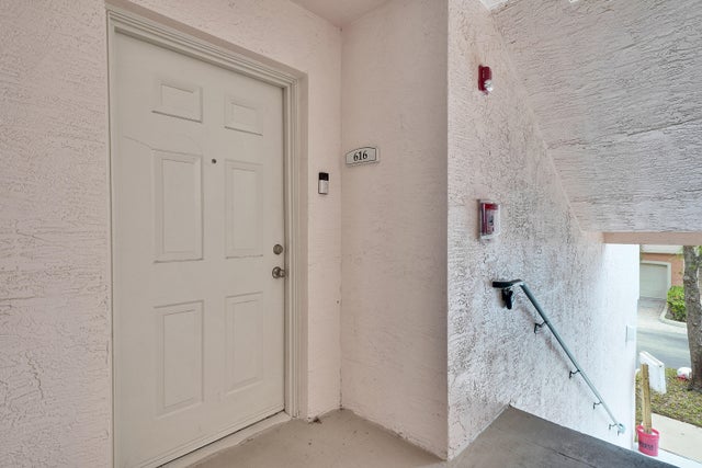 4 of 45 - 2033 Se 10th Avenue #616, Fort Lauderdale, FL