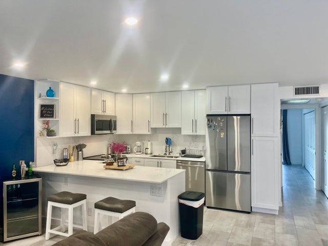 3 of 15 - 2036 Harwood D, Deerfield Beach, FL