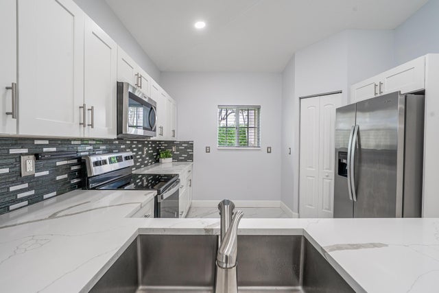 3 of 24 - 2285 Windjammer Way, West Palm Beach, FL