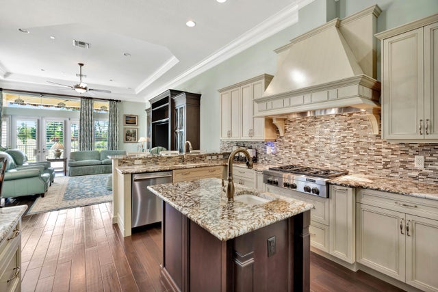 5 of 60 - 210 Sonata Drive, Jupiter, FL