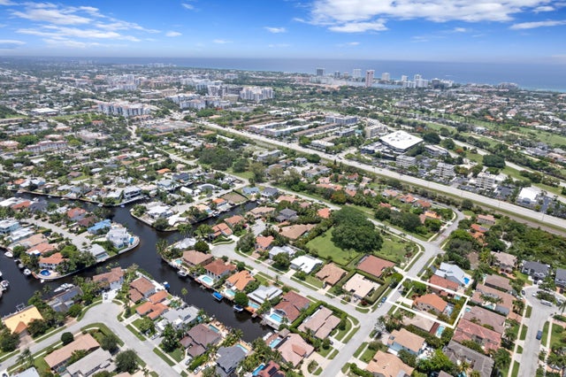 3 of 46 - 300 Sw 15th Drive, Boca Raton, FL