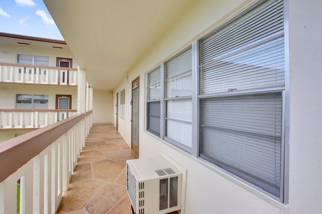 2 of 39 - 104 Mansfield C, Boca Raton, FL