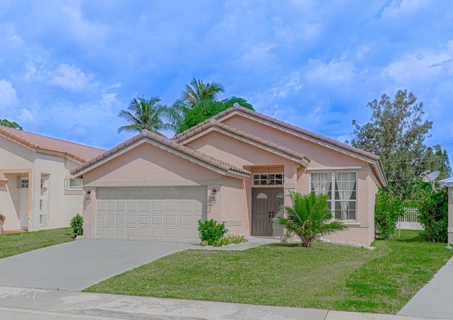 1 of 32 - 614 Lake Wellington Drive, Wellington, FL