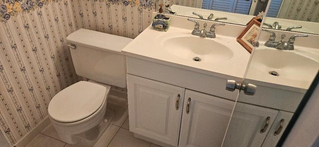 5 of 13 - 880 W Horizons #209, Boynton Beach, FL