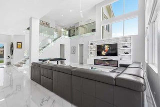 Photo of Listing #RX-11108581