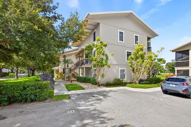 2 of 58 - 18390 Se Wood Haven Lane #d, Jupiter, FL