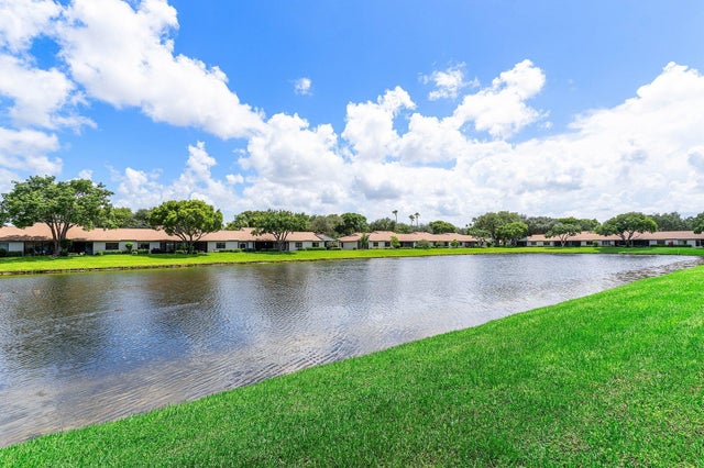 8196 Whispering Palm Drive #e, Boca Raton