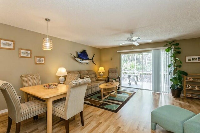3 of 21 - 144 Fox Meadow Run, Jupiter, FL