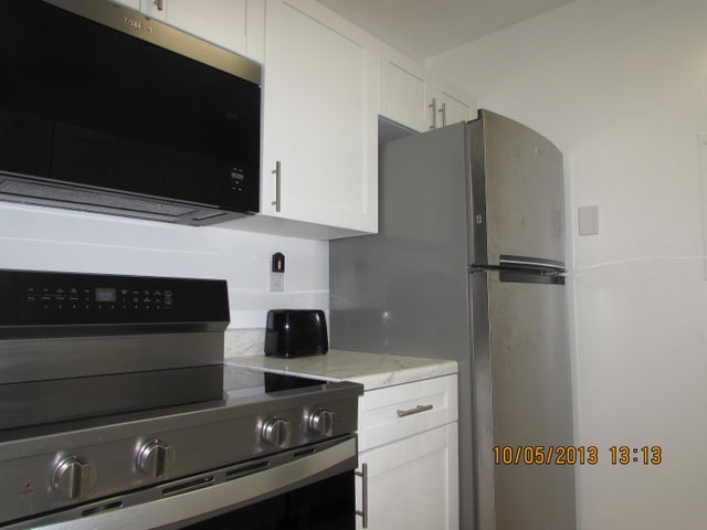 2 of 19 - 1141 Lake Victoria Drive #f, West Palm Beach, FL