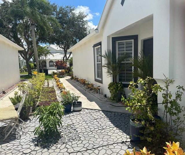2 of 58 - 10761 Pelican Drive, Wellington, FL