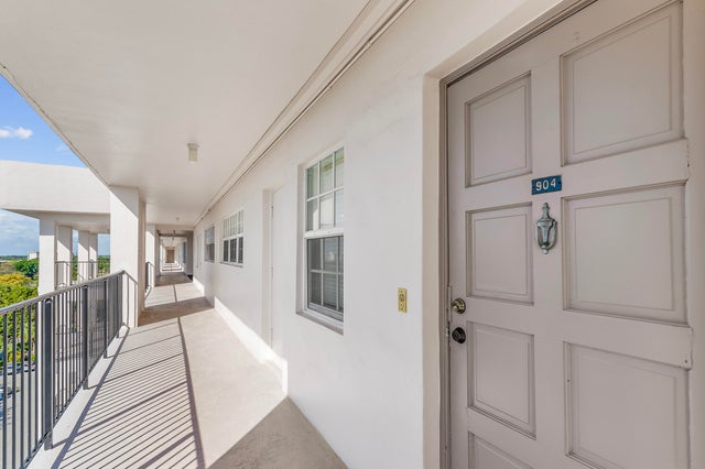 4 of 22 - 3250 N Palm Aire Drive #904, Pompano Beach, FL