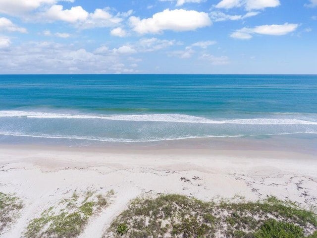 4 of 32 - 3150 N Highway A1a #101, Hutchinson Island, FL