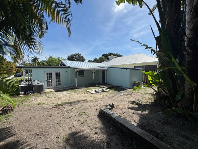 3 of 22 - 948 Sw 33rd Street, Palm City, FL