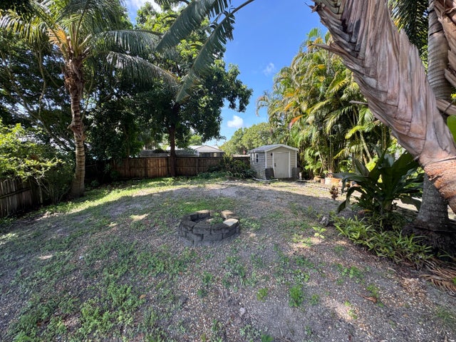 5 of 22 - 948 Sw 33rd Street, Palm City, FL