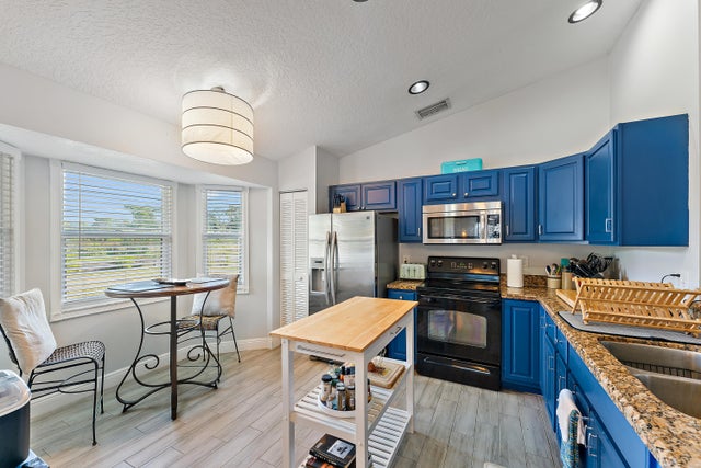5 of 36 - 15362 94th Street N, Royal Palm Beach, FL