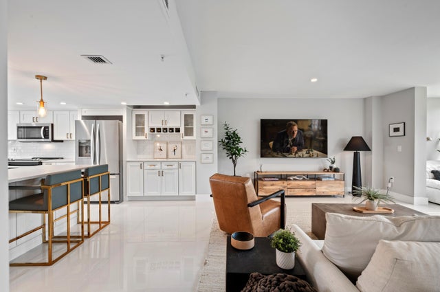 5 of 40 - 3908 S Ocean Boulevard #347, Highland Beach, FL