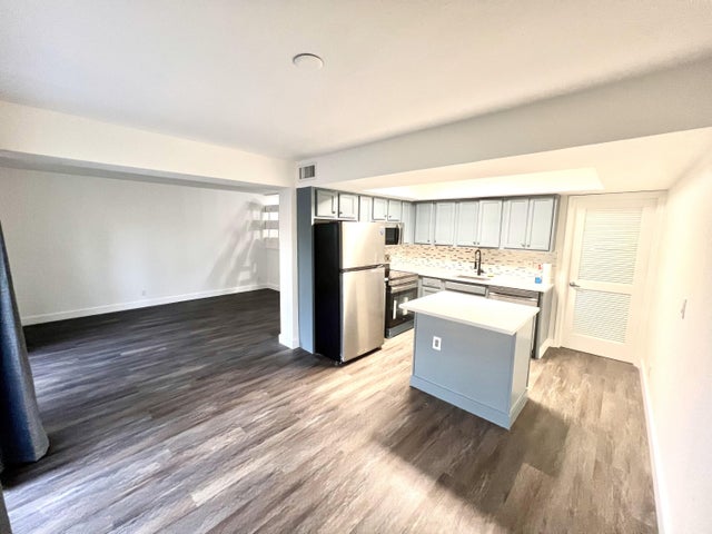 4 of 18 - 606 Sw 1st Street, Boynton Beach, FL