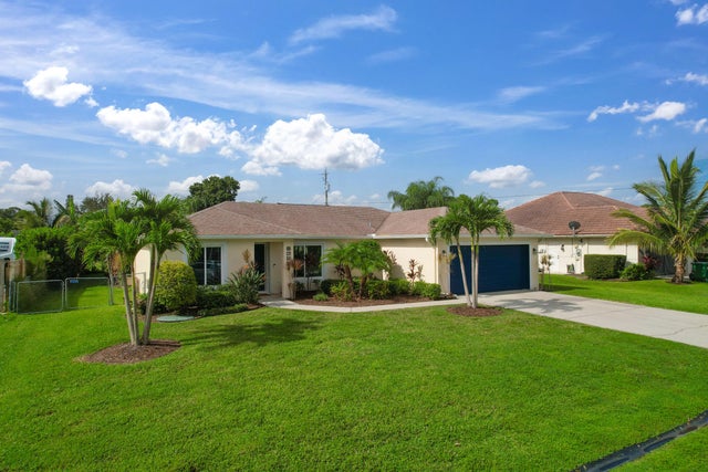 5 of 35 - 1608 Sw Cefalu Circle, Port Saint Lucie, FL