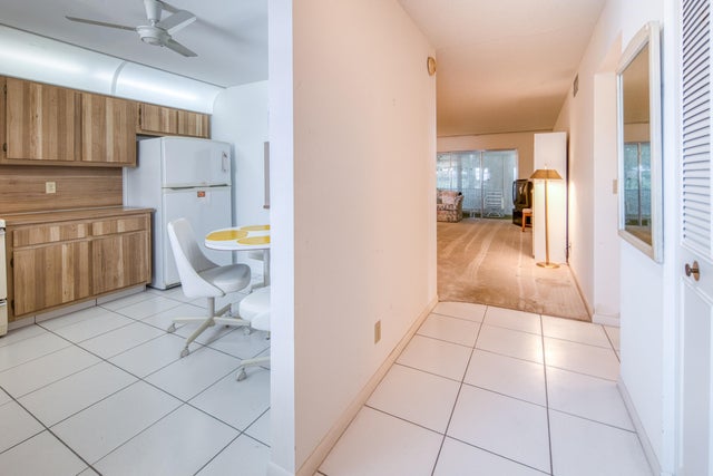2 of 37 - 445 Franconia Circle, Lake Worth, FL