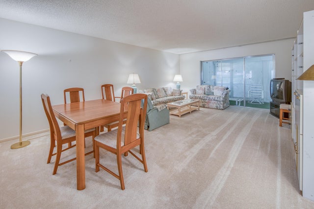 4 of 37 - 445 Franconia Circle, Lake Worth, FL