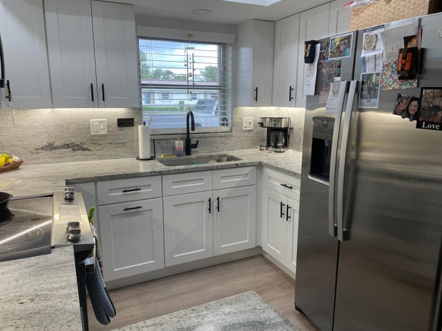 2 of 21 - 2864 Crosley Drive E #a, West Palm Beach, FL