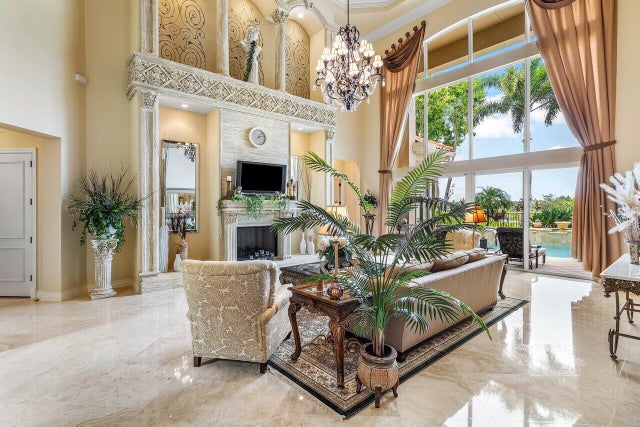 2 of 50 - 108 Se Via San Ramone, Port Saint Lucie, FL
