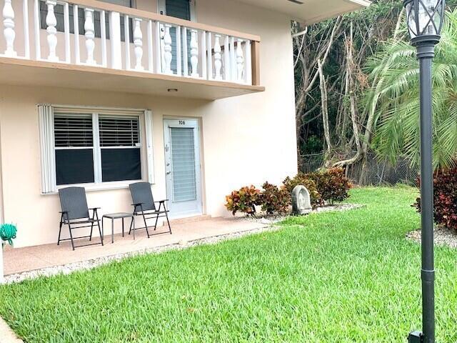 2 of 44 - 106 Hastings G, West Palm Beach, FL