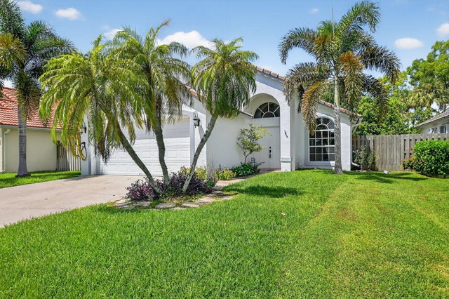 3 of 77 - 1891 Oak Berry Circle, Wellington, FL