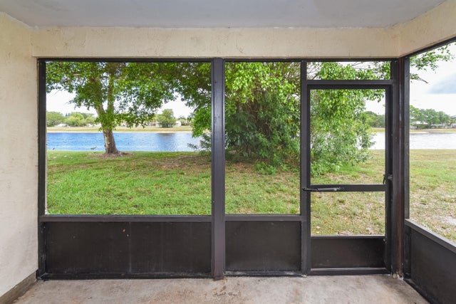 2 of 29 - 2210 Se Brekenridge Circle, Port Saint Lucie, FL