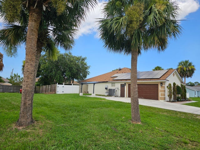 4 of 38 - 1637 Sw La Gorce Avenue, Port Saint Lucie, FL