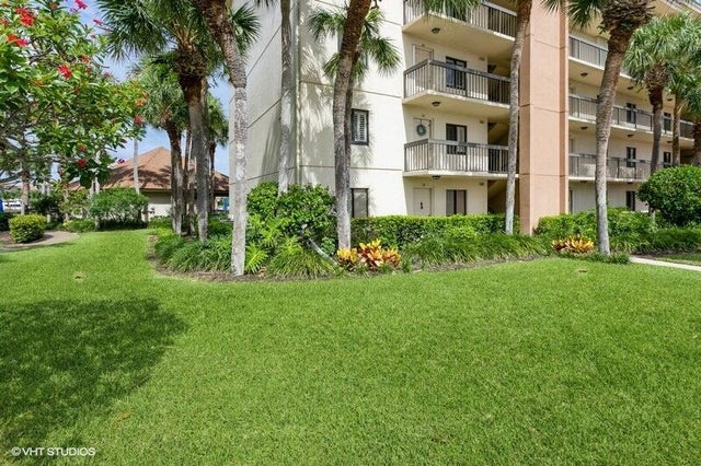 1 of 23 - 601 Seafarer Circle #101, Jupiter, FL