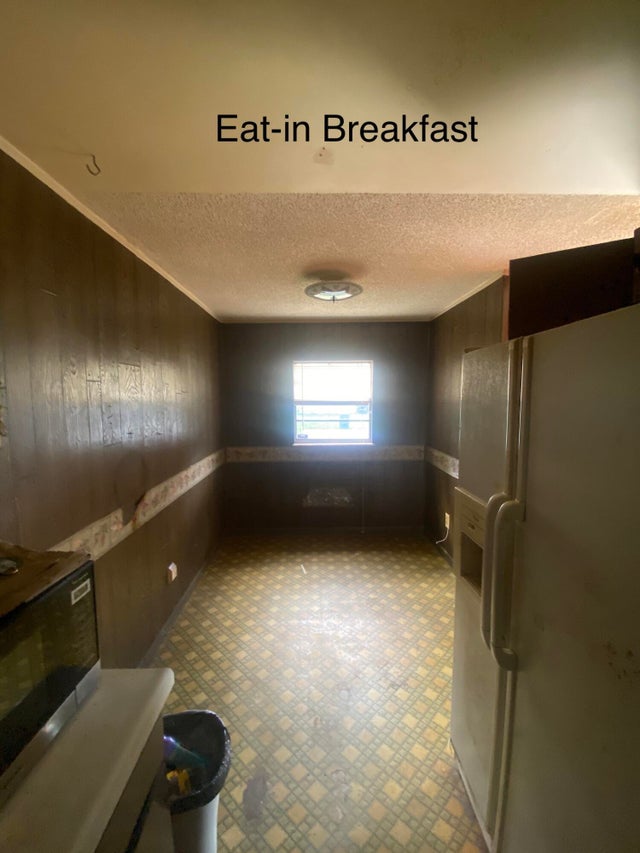 3 of 18 - 1105 Apple Street, Fort Pierce, FL