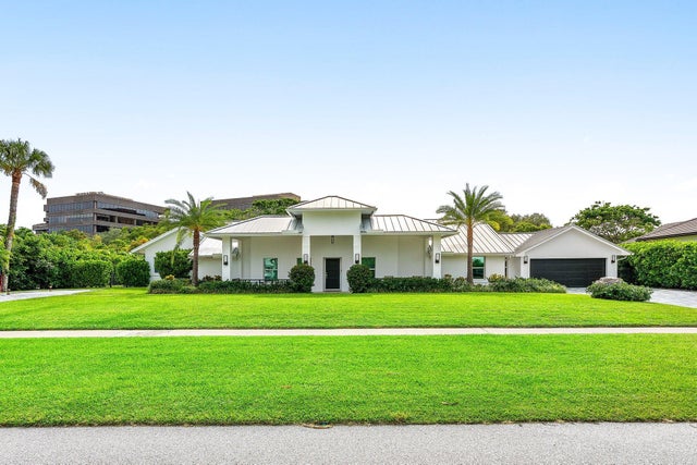 2 of 64 - 11863 Lake Shore Place, North Palm Beach, FL