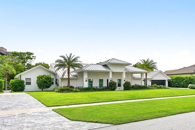 3 of 64 - 11863 Lake Shore Place, North Palm Beach, FL