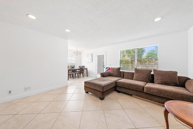 2 of 13 - 144 Burgundy C #c, Delray Beach, FL