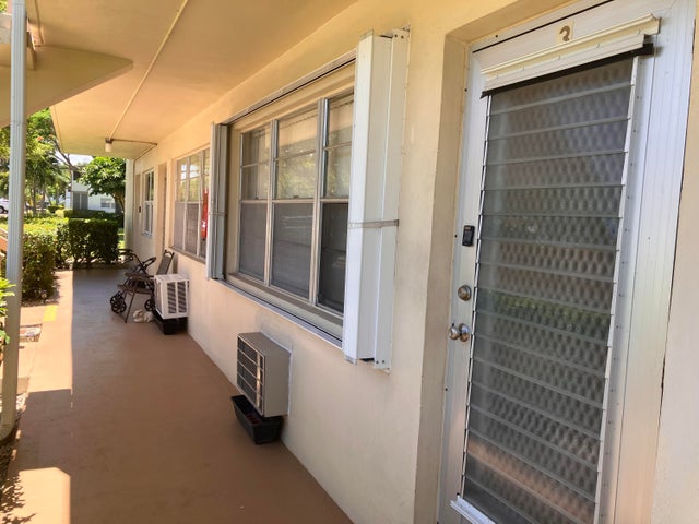 3 of 22 - 3 Dorchester A, West Palm Beach, FL