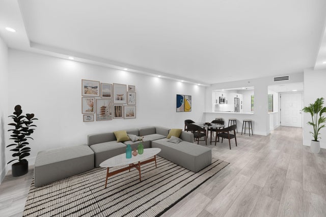 5 of 28 - 6866 Huntington Lane #401, Delray Beach, FL