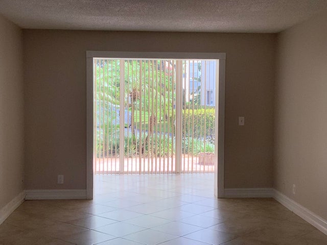 5 of 22 - 2515 Ne 2nd Court #117, Boynton Beach, FL