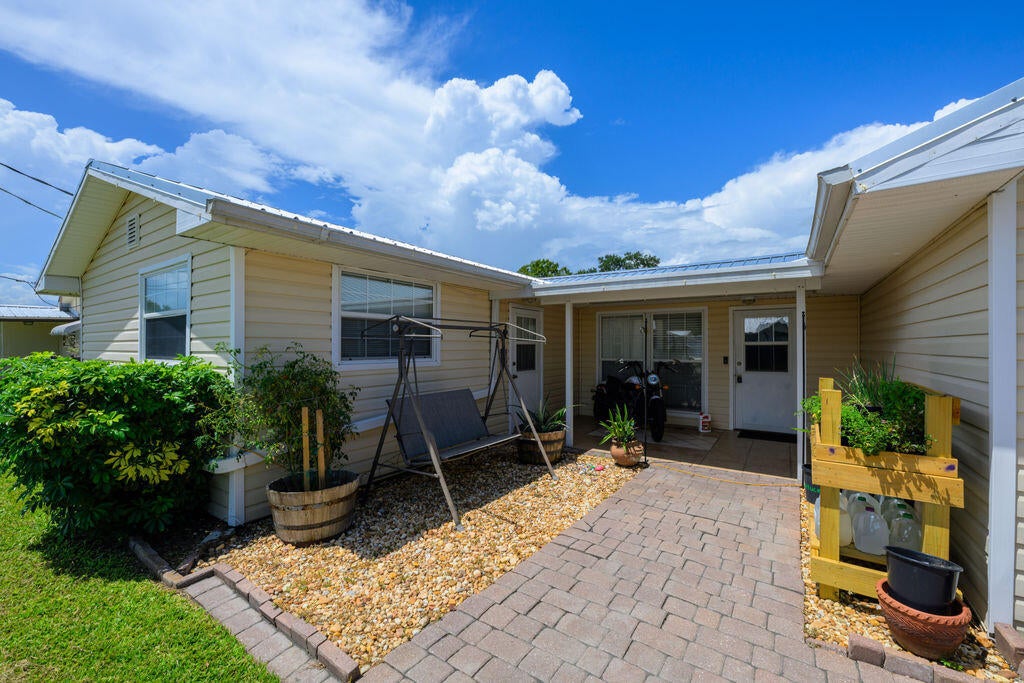 1044 4th Street, Okeechobee