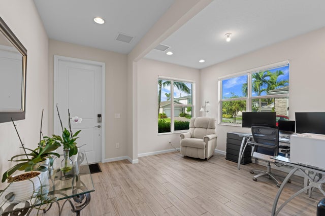 4 of 26 - 6427 Trails Of Foxford Court, West Palm Beach, FL