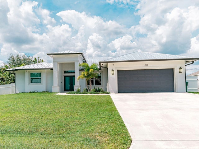 3 of 31 - 1253 Sw Bargello Avenue, Port Saint Lucie, FL