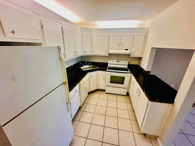 4 of 26 - 4759 Sable Pine Circle #a1, West Palm Beach, FL