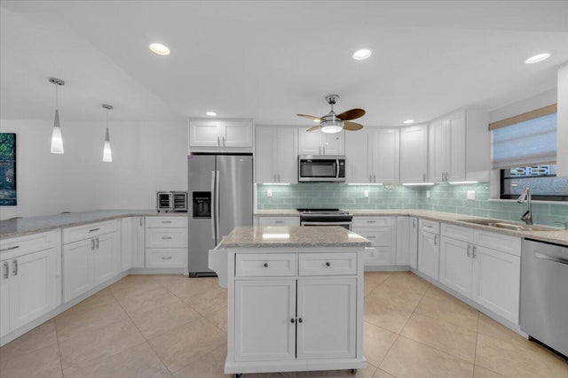 4 of 25 - 300 N Highway A1a #103m, Jupiter, FL