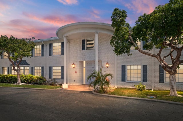 1 of 28 - 2221 Ne 68th Street #922, Fort Lauderdale, FL