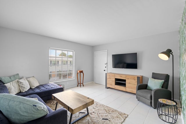 4 of 28 - 2221 Ne 68th Street #922, Fort Lauderdale, FL