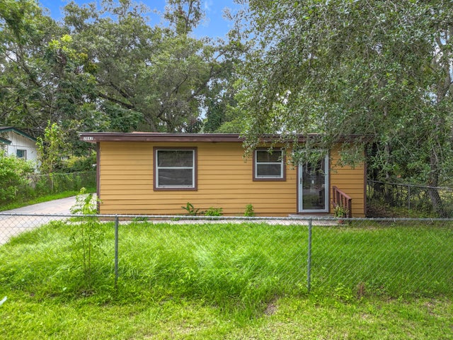 3 of 45 - 2842 Lucoma Drive, Jacksonville, FL